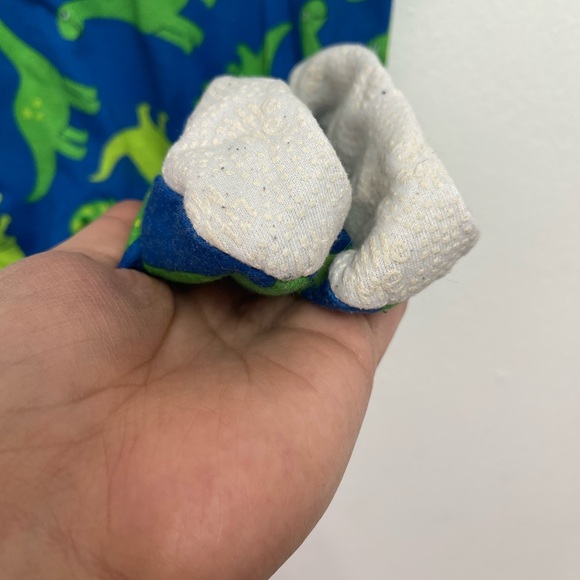 Dinosaur pajamas - Picture 5 of 5